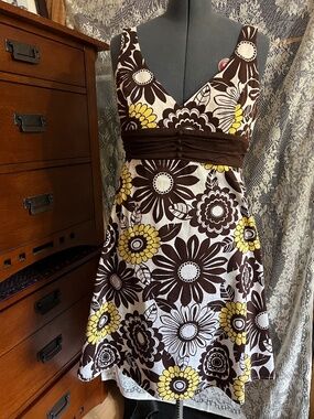 B Smart cotton dress, size 16